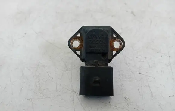 Volkswagen PASSAT B5 Air pressure sensor 038906051 0281002177