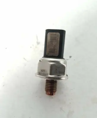 Fuel pressure sensor