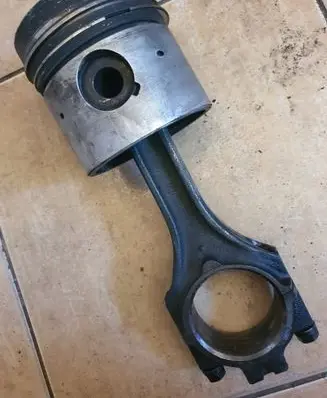 Opel Rekord E1 Piston with connecting rod 9197