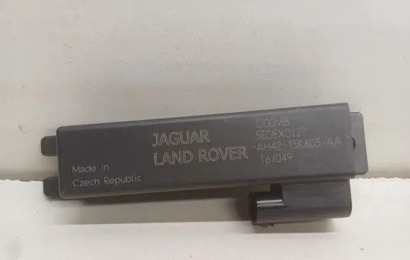 Land Rover Discovery 4 - LR4 Keyless system antenna AH4215K603AA