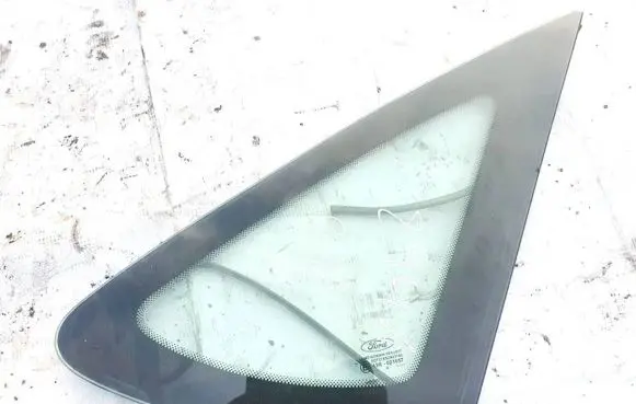 Ford Focus Rear side window