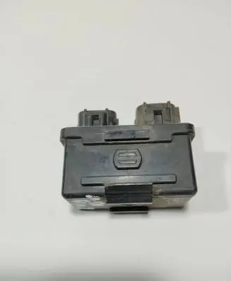 Subaru XV I Glow plug pre-heat relay 