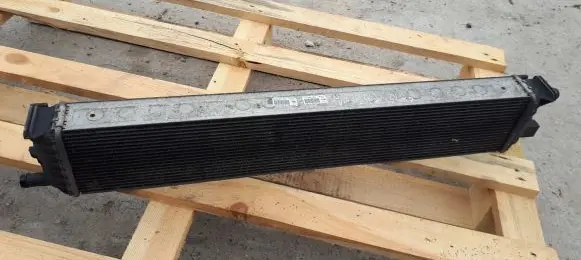 Audi A4 S4 B8 8K Intercooler radiator 8K0145804B