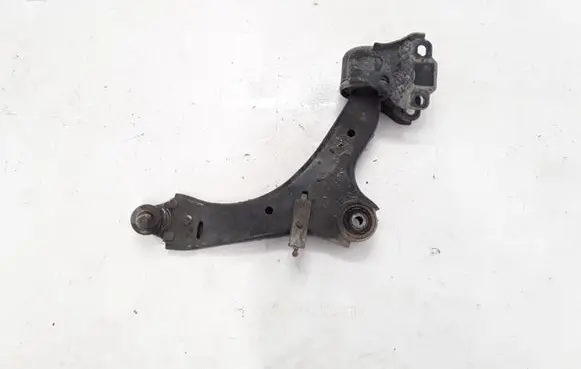 Volvo XC70 Front lower control arm/wishbone