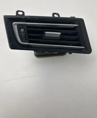 BMW 7 F01 F02 F03 F04 Dashboard side air vent grill/cover trim 0720608 F5911585808