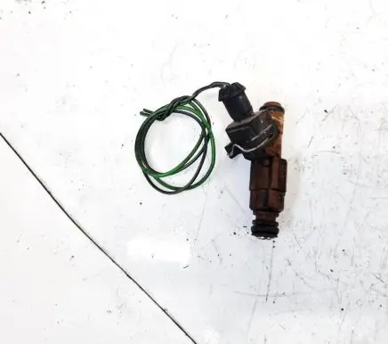 Volvo S70 V70 V70 XC Fuel injector 0280155831 9186340