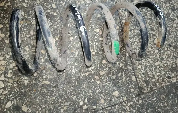 Volvo V70 Rear coil spring 
