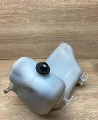 Mercedes-Benz E W211 Windshield washer fluid reservoir/tank 2118002280