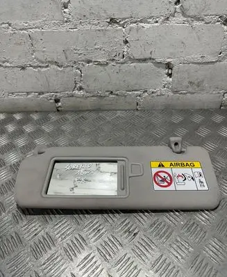 KIA Sorento Sun visor