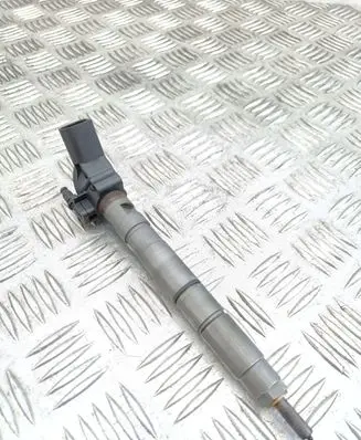 Volkswagen Phaeton Fuel injector 059130277Q 0445115004