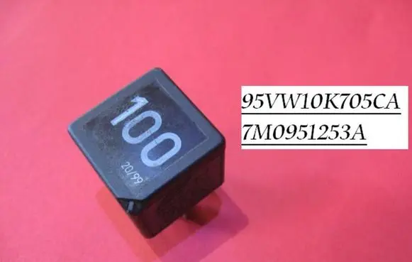 Seat Ibiza III (6L) Charging relay 95VW10K705CA 7M0951253A