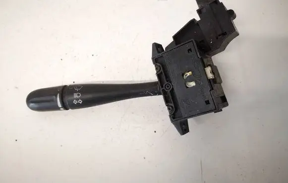 Chrysler Voyager Indicator stalk 4685586