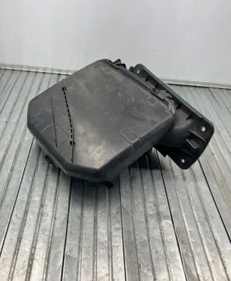 BMW X3 F25 Air filter box 9184009 15671610 08091011112