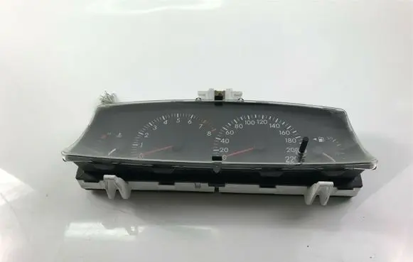 Toyota Corolla E120 E130 Speedometer (instrument cluster) 8380002800 P2358