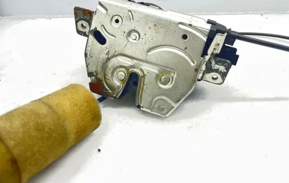 Mercedes-Benz ML W164 Tailgate/trunk/boot lock/catch/latch A1647400300