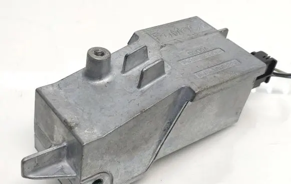 Ford Focus Steering wheel lock 7G913F880 AV6N3F880