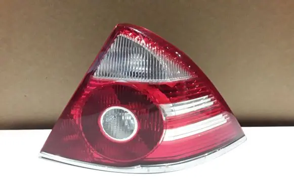 Ford Mondeo Mk III Rear/tail lights