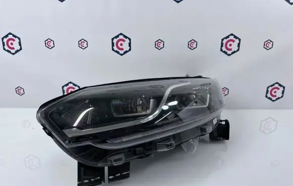 Renault Espace V (RFC) Headlight/headlamp 260608372R