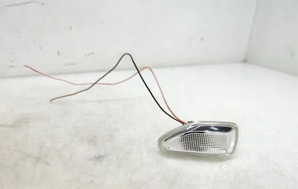 Dacia Sandero II Front fender indicator light 261601801R