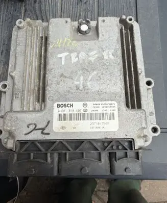 Renault Trafic II (X83) Engine control unit/module 0281018497 237101754R 237102011R