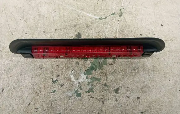 BMW 3 E90 E91 Third/center stoplight 168644