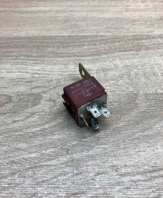 Renault Laguna II Other relay 12V25A03519 Cartier