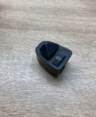 BMW 3 E46 Wing mirror switch 8373691