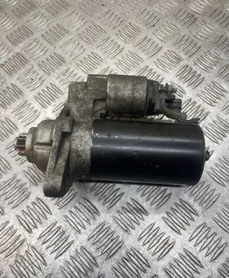 Volkswagen Caddy Starter motor 0001123012 02Z911023F