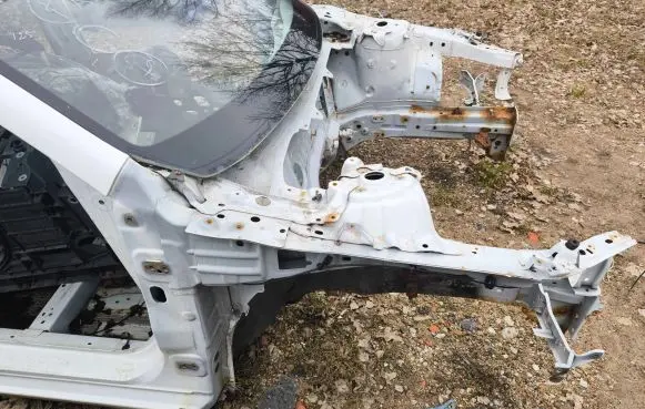 Mazda 3 II Front quarter panel 