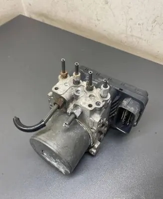 Mazda 6 ABS Pump GHR1437A0 K0089