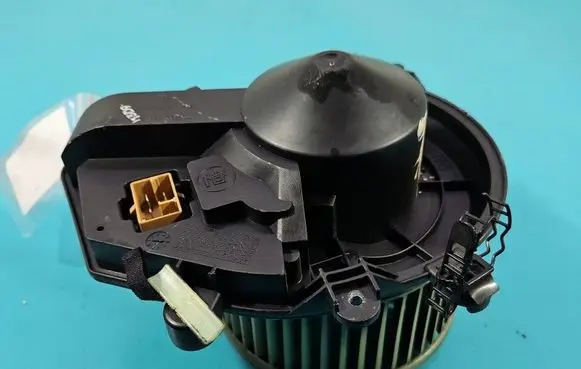 Audi A4 S4 B5 8D Heater fan/blower 740221233F IMPRK1593421