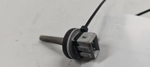 Volkswagen Golf IV Interior temperature sensor 4A0820539