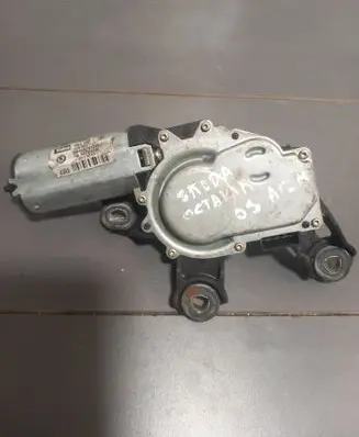 Skoda Octavia Mk1 (1U) Rear window wiper motor 52754930