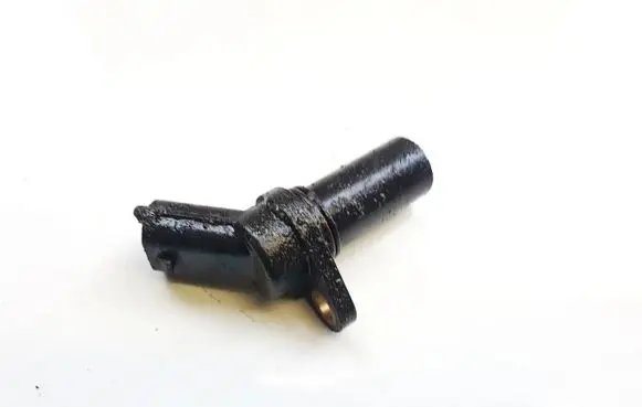 Iveco Daily 30.8 - 9 Crankshaft position sensor 691350 0281002778