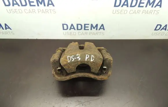 Toyota RAV 4 (XA30) Front brake caliper