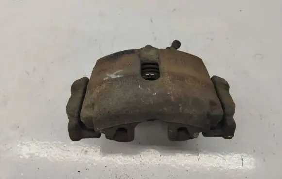 Volkswagen Golf VI Front brake caliper Vl581