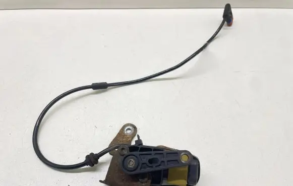 Mercedes-Benz E W212 Headlight/headlamp level sensor A2125402705 A0045429918