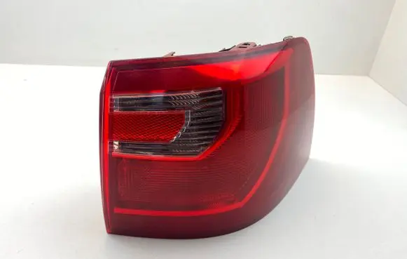 Seat Alhambra (Mk2) Rear/tail lights 7N5945096G 89504975