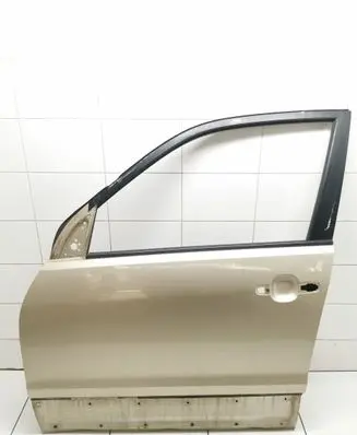 Suzuki Grand Vitara II Front door