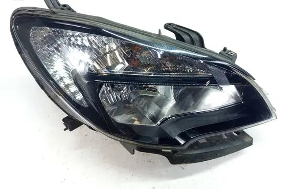 Opel Mokka Headlight/headlamp 95440410