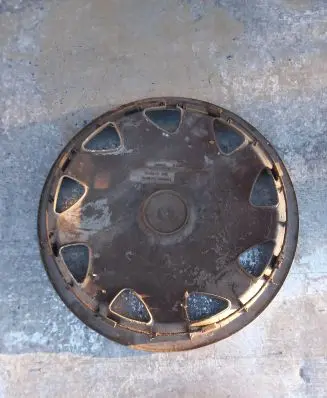 Opel Omega B2 R15 wheel hub/cap/trim 90445778 90445779