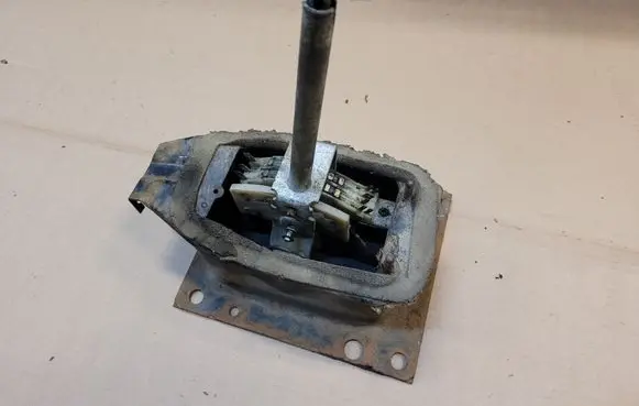 Volkswagen Golf II Gear selector 191713821 191927147A 171713121