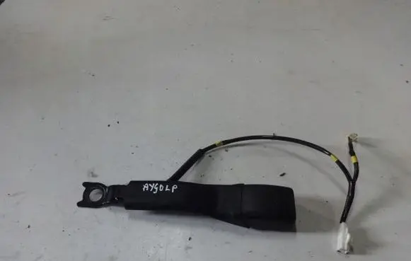 Toyota Aygo AB10 Front seatbelt buckle