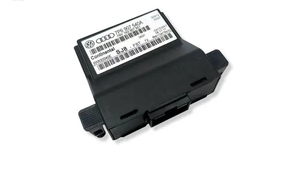 Volkswagen Touareg II Gateway control module 7P6907540A 1K0907951