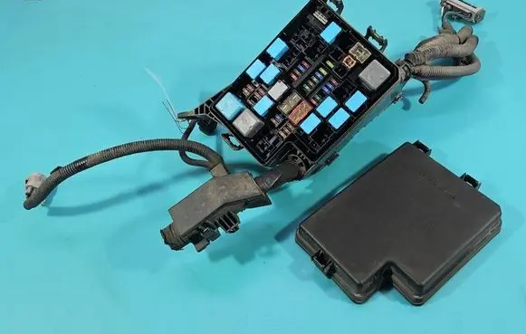 Lexus NX Fuse box set 8266278080 IMPRK1577053