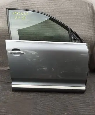Porsche Cayenne (9PA) Front door