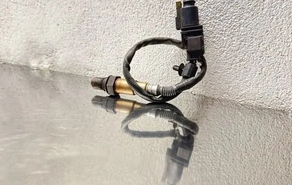 Opel Insignia A Lambda probe sensor 0281004110 55566184