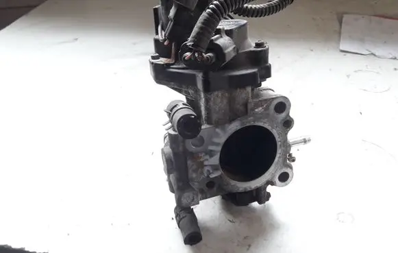 Toyota Prius (XW20) Engine shut-off valve 21020