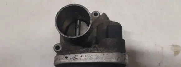 Volkswagen Polo Throttle valve 036133062N