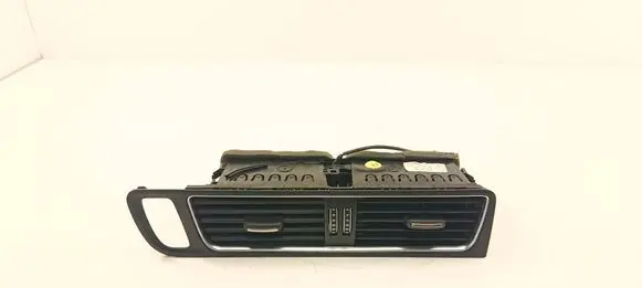 Dash center air vent grill